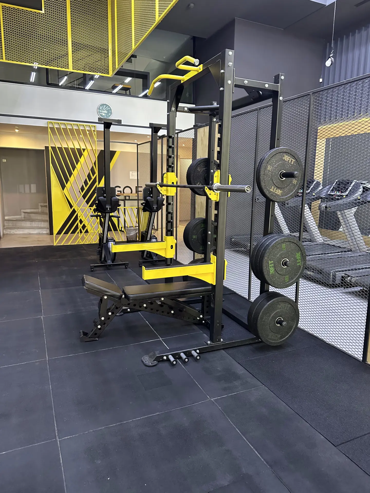 Functional εξοπλισμός, kettlebells και μπάλες